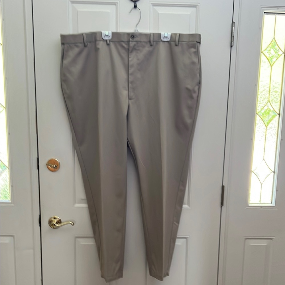 Haggar Classic Fit Work to Weekend Tan Khakis.   50 x 32